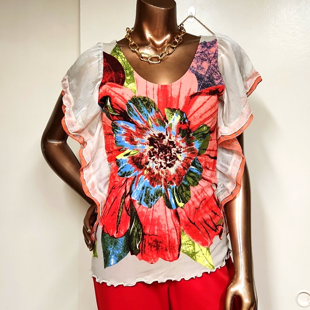 Zion Floral Ruffled Side Blouse Size Small